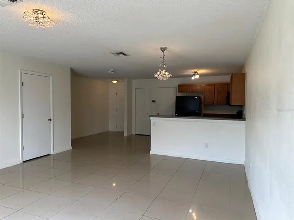 $2,000 | 12640 Somerset Oaks Street, Orlando, FL 32828