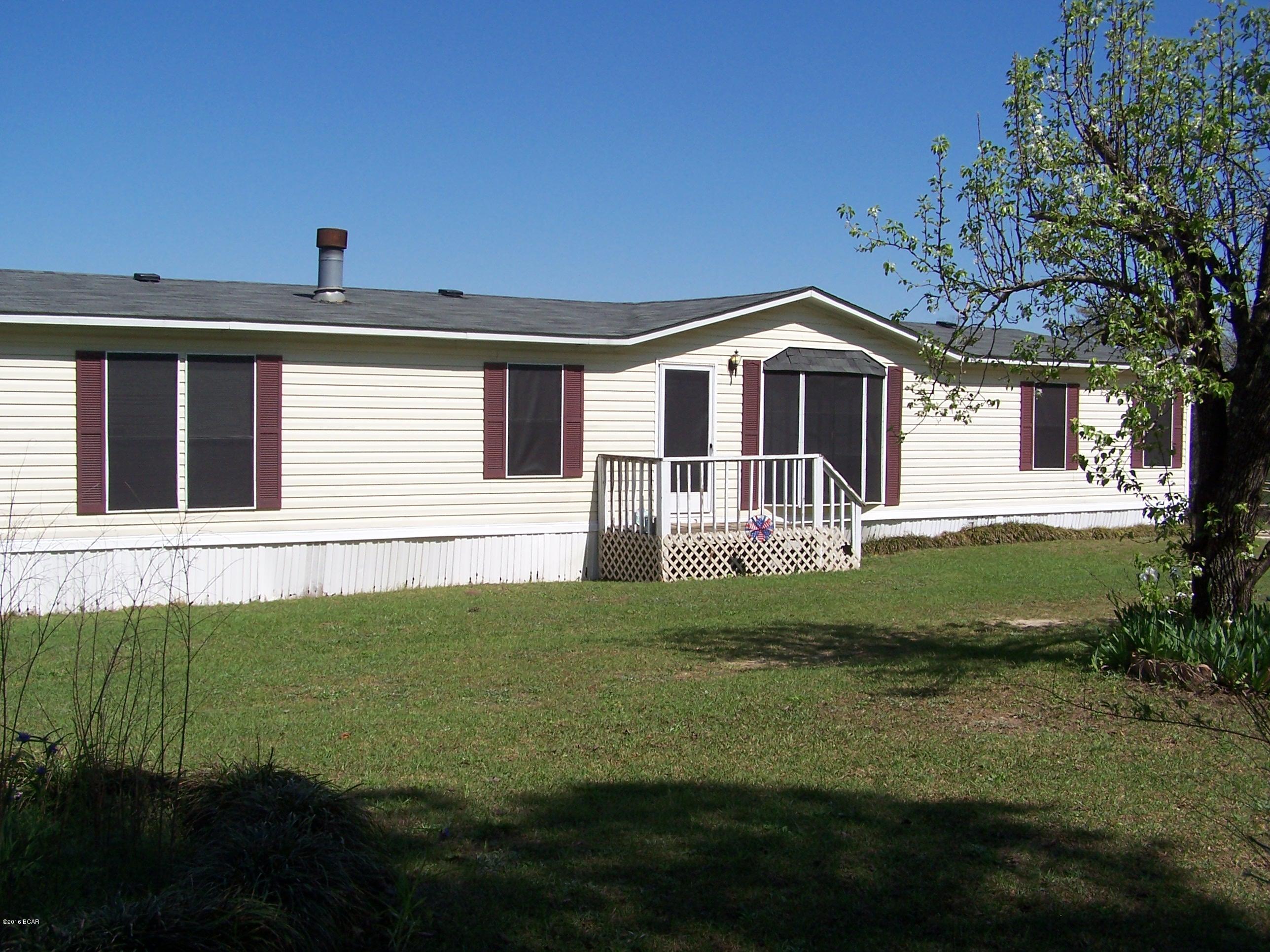1011 Spears Road Graceville, FL 32440 - Photo 2 of 29 Gallery Image 2