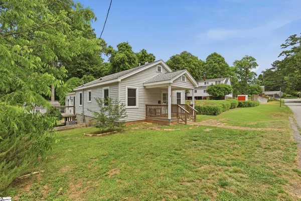 $185,000 | 205 East C Avenue, Easley, SC 29640