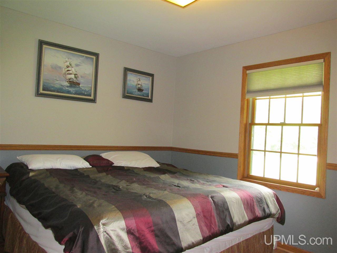 6988 L 5 Escanaba, MI 49829 - Photo 15 of 39
