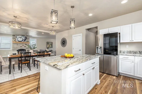 $679,900 | 35 Wapiti Ct Garden Valley, Garden Valley, ID 83622