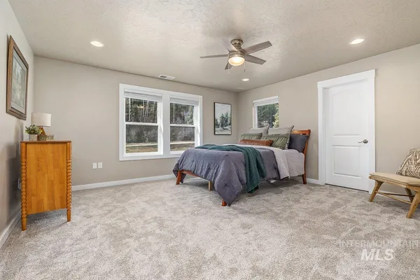 $679,900 | 35 Wapiti Ct Garden Valley, Garden Valley, ID 83622