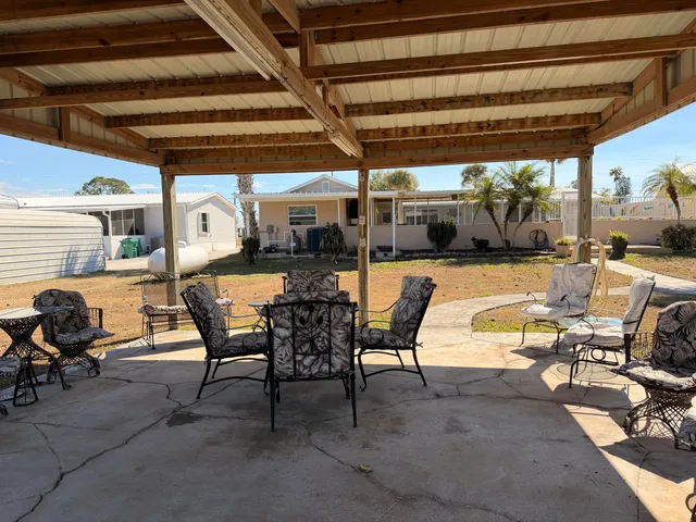 $575,000 | 2081 Southeast 24th Boulevard, Okeechobee, FL 34974