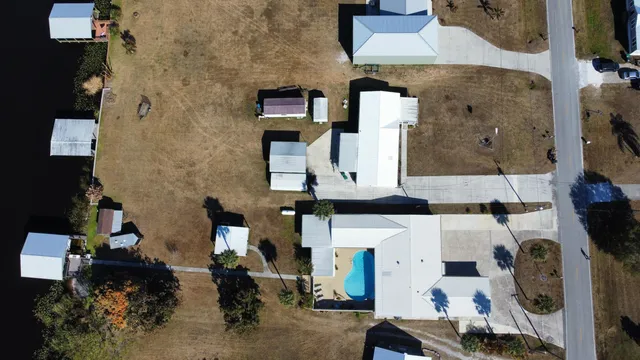 $575,000 | 2081 Southeast 24th Boulevard, Okeechobee, FL 34974