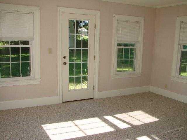3416 West River Road Sidney, ME 04330 - Photo 14 of 35 Family Room.