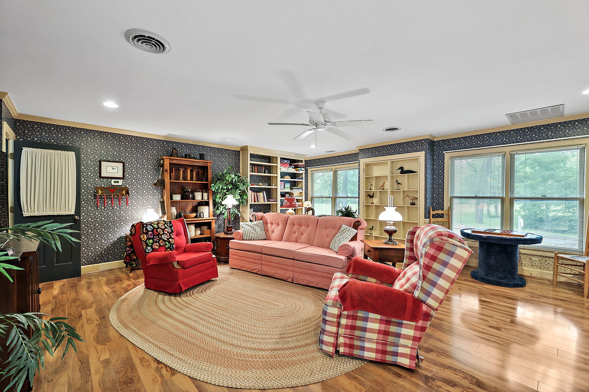 7797 Murfreesboro Road Lebanon, TN 37090 - Photo 19 of 57 a living room with furniture or couch and a large window