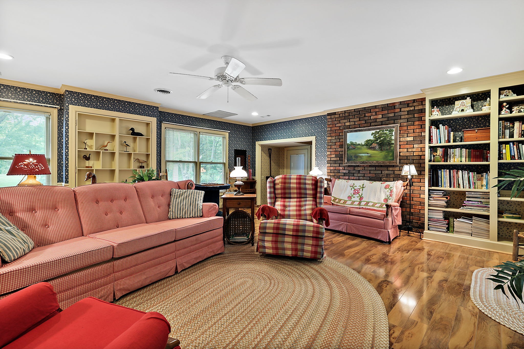 7797 Murfreesboro Road Lebanon, TN 37090 - Photo 20 of 57 a living room with furniture and natural light