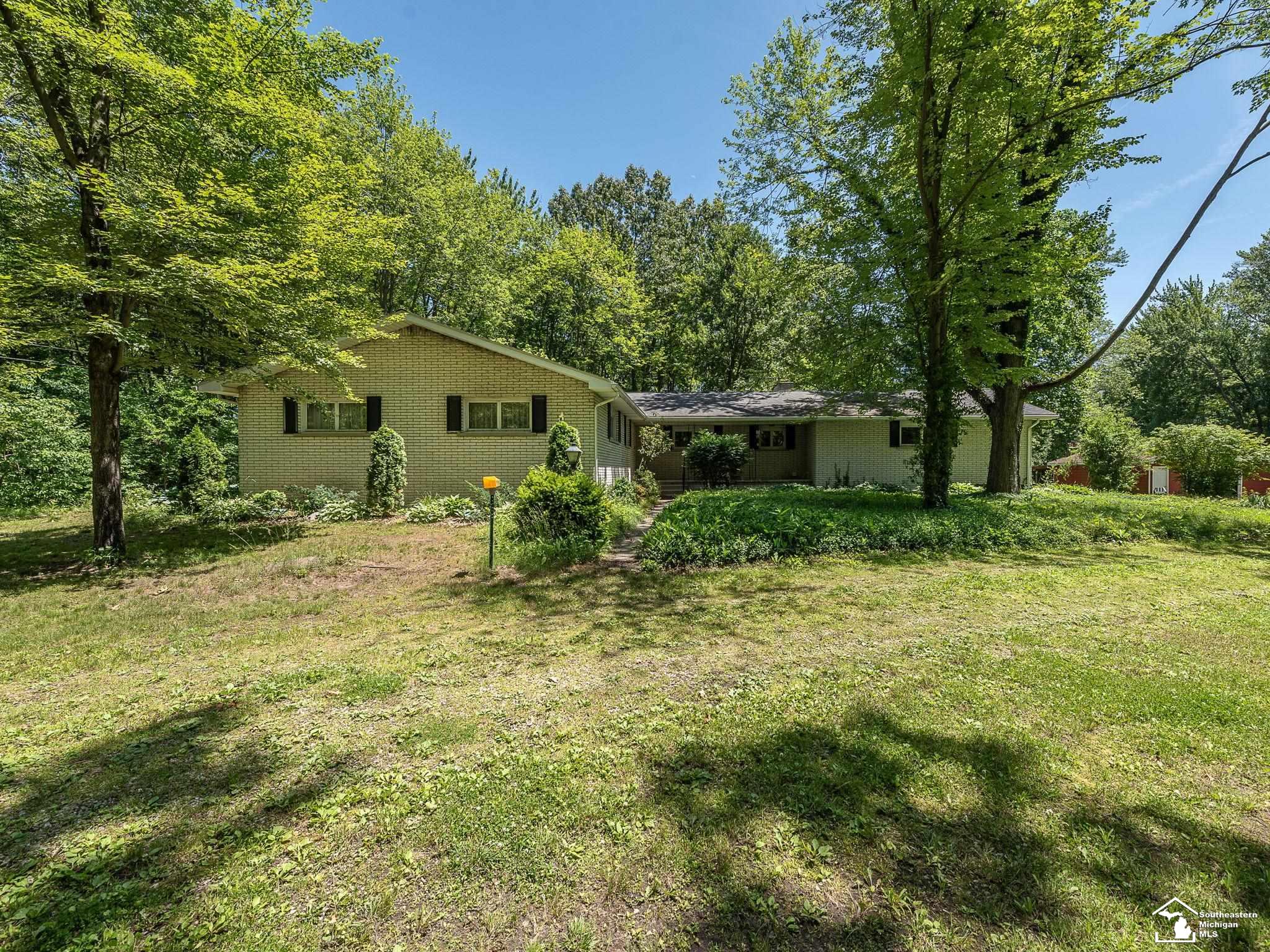 12484 Fessner Road Carleton, MI 48117 - Photo 40 of 54 Front of Home