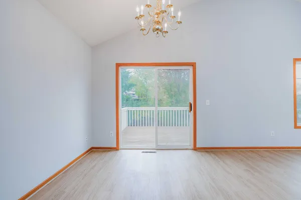 $2,850 | 916 Parkside Boulevard, Hopkins, MN 55343