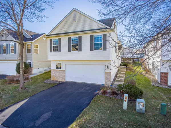 $2,850 | 916 Parkside Boulevard, Hopkins, MN 55343