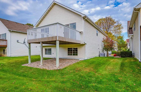 $2,850 | 916 Parkside Boulevard, Hopkins, MN 55343