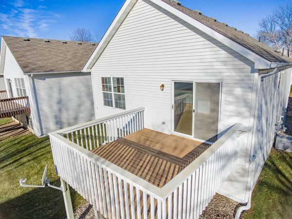 $2,850 | 916 Parkside Boulevard, Hopkins, MN 55343