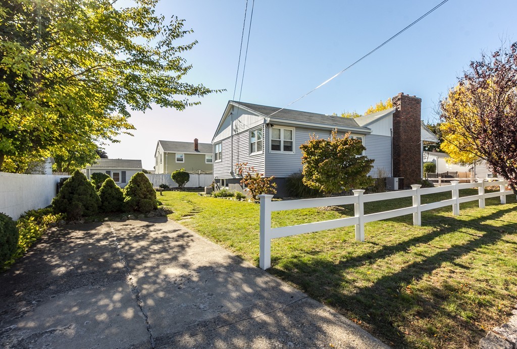 77 Derby Road Revere, MA 02151 - Photo 4 of 27 Gallery Image 4