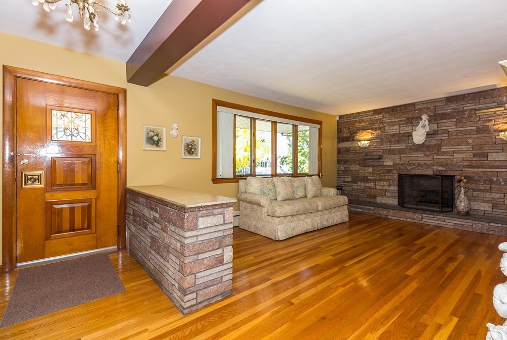 77 Derby Road Revere, MA 02151 - Photo 9 of 27 Gallery Image 9