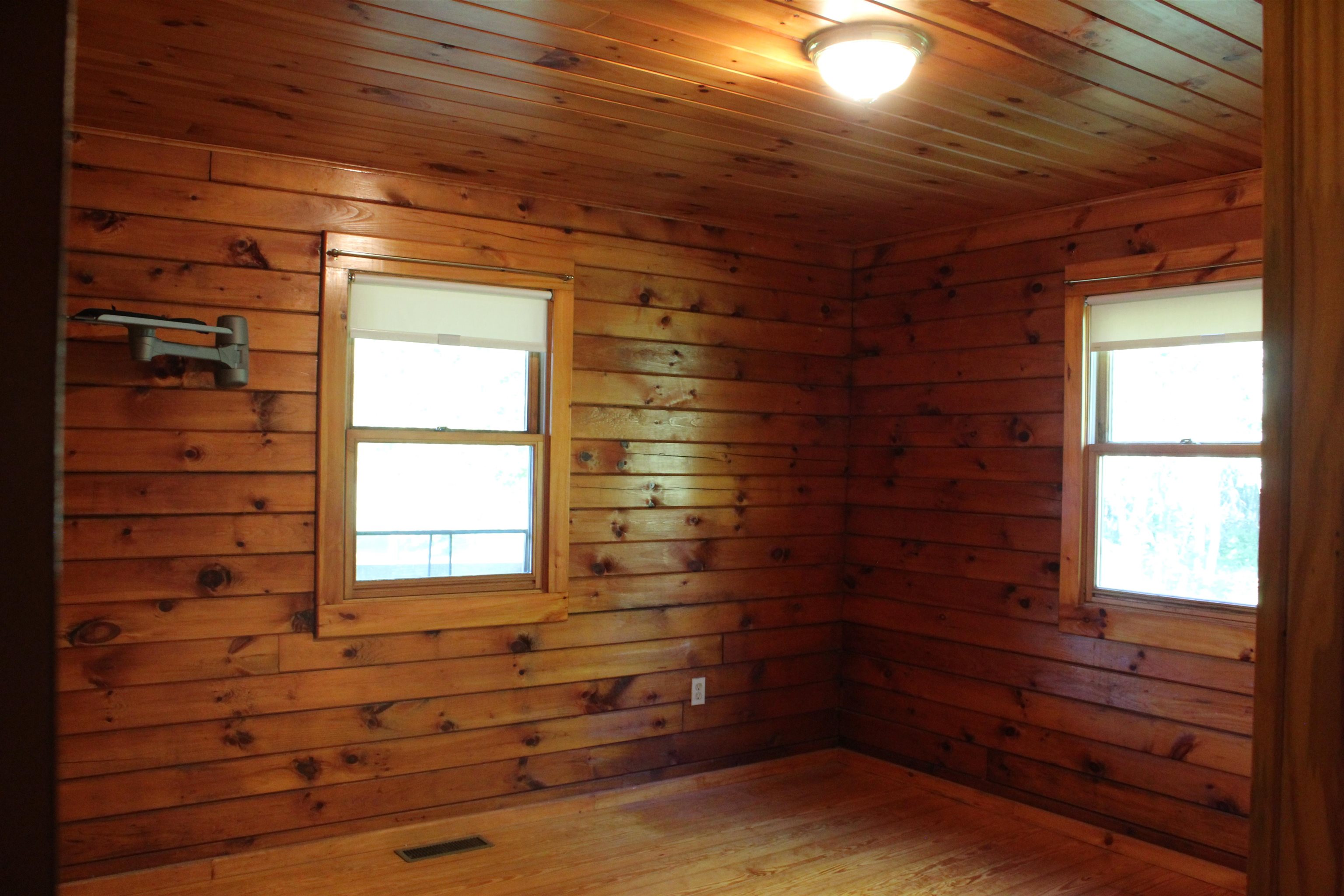 861 Truck Route Alburgh, VT 05440 - Photo 12 of 28 Gallery Image 12