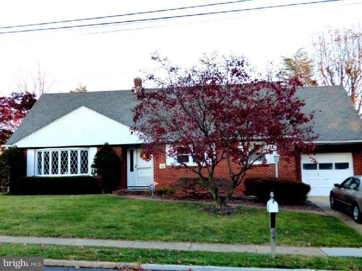 8 Cardinal Road Mercerville, NJ 08619 - Photo 1 of 25