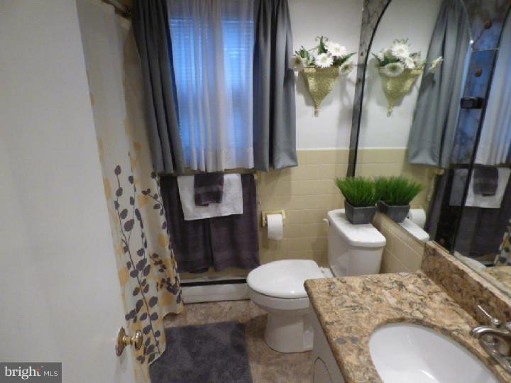 8 Cardinal Road Mercerville, NJ 08619 - Photo 16 of 25