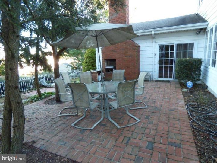 8 Cardinal Road Mercerville, NJ 08619 - Photo 23 of 25