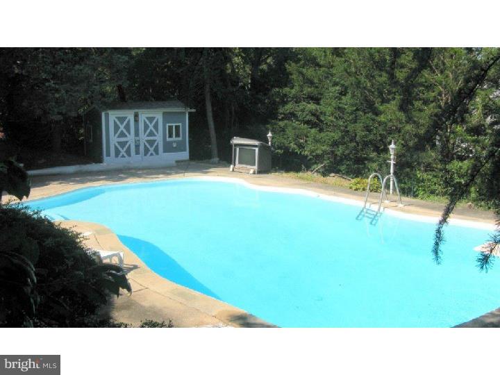 8 Cardinal Road Mercerville, NJ 08619 - Photo 24 of 25