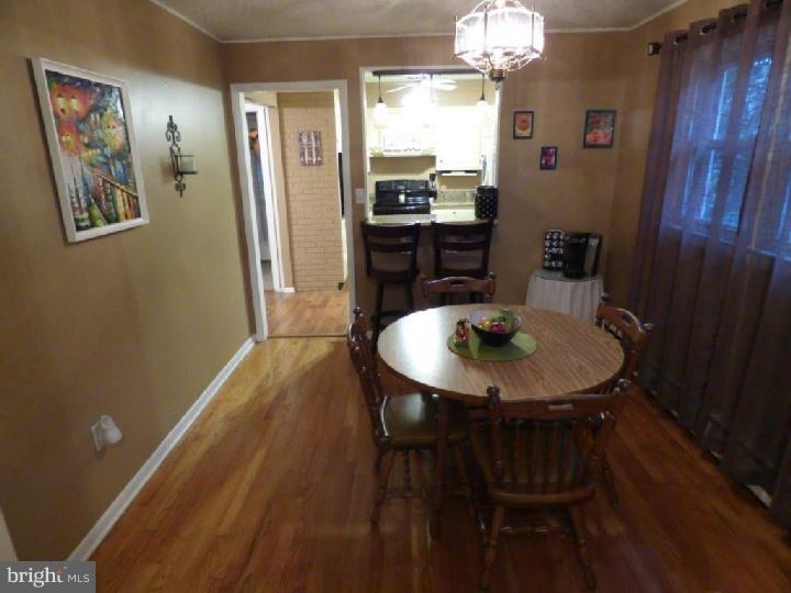 8 Cardinal Road Mercerville, NJ 08619 - Photo 7 of 25