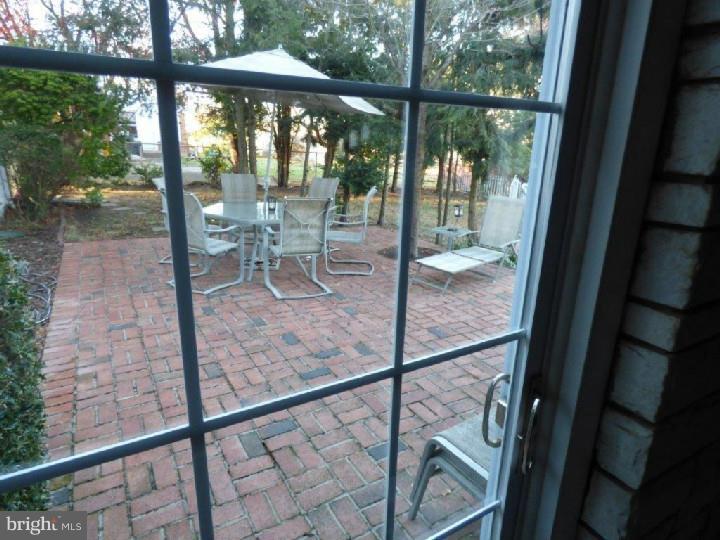 8 Cardinal Road Mercerville, NJ 08619 - Photo 10 of 25