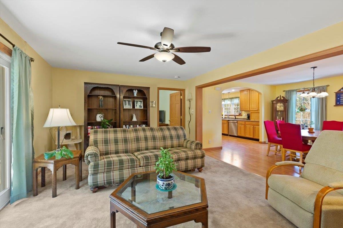 1346 Barber Pond Road Pownal, VT 05261 - Photo 18 of 40