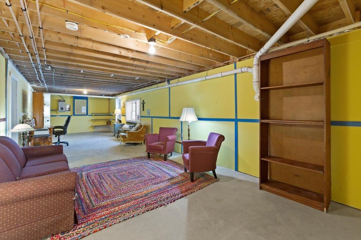 1346 Barber Pond Road Pownal, VT 05261 - Photo 30 of 40