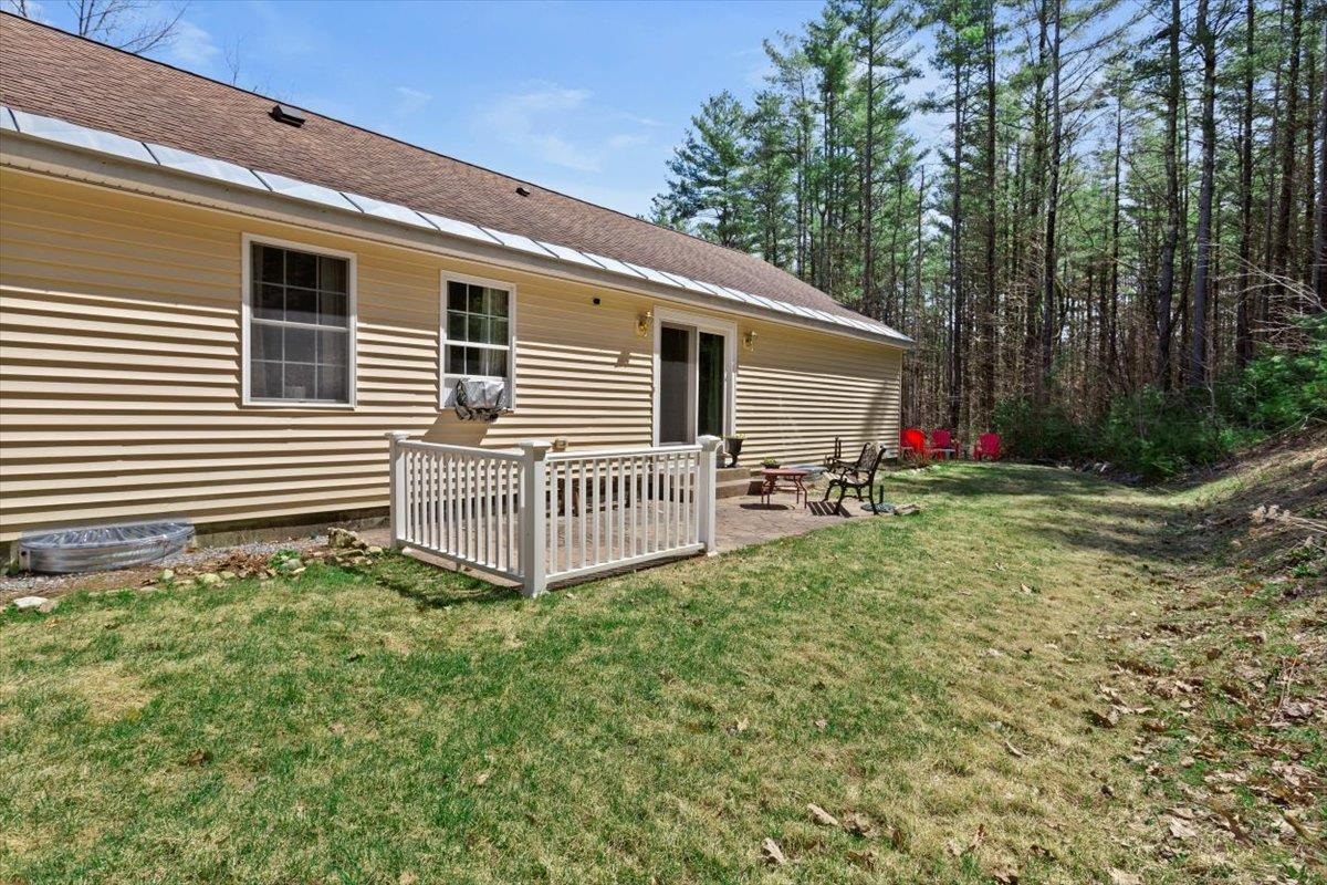 1346 Barber Pond Road Pownal, VT 05261 - Photo 5 of 40