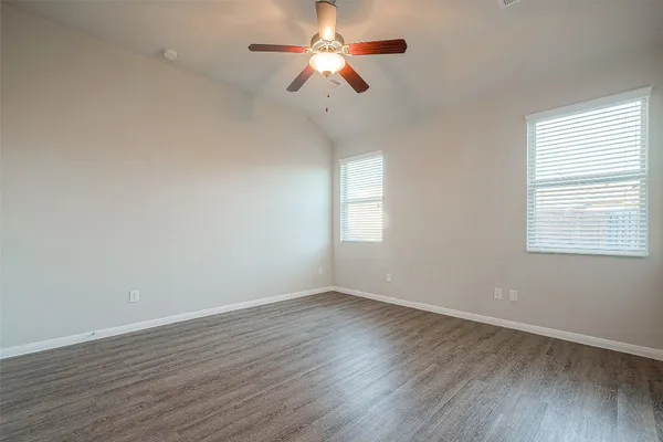 $1,950 | 5207 Chester Springs Lane, Katy, TX 77449