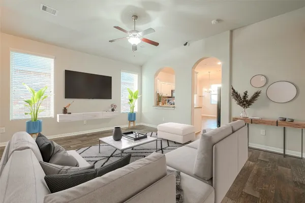 $1,950 | 5207 Chester Springs Lane, Katy, TX 77449