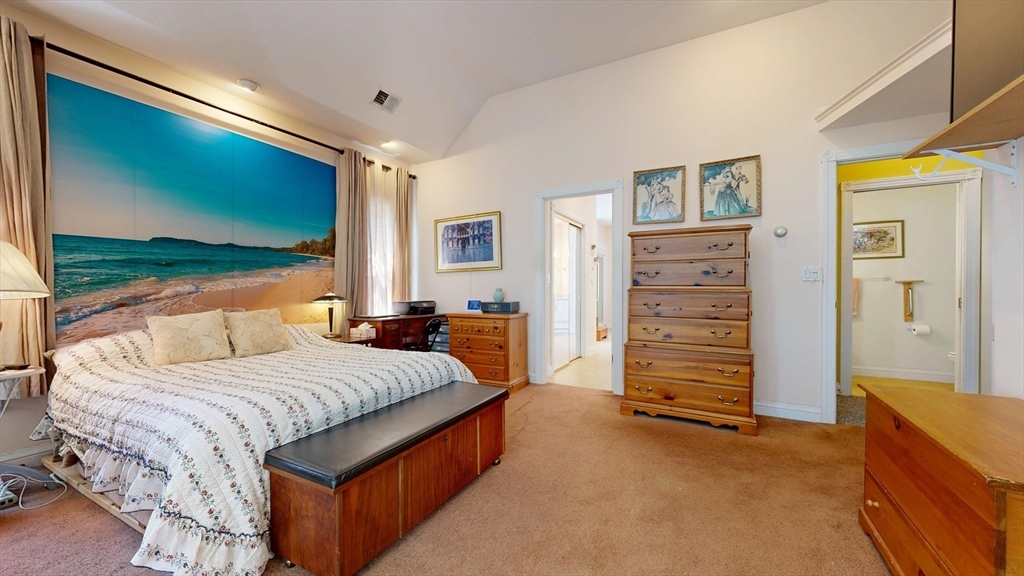 40 Country Club Drive Bridgewater, MA 02324 - Photo 21 of 39