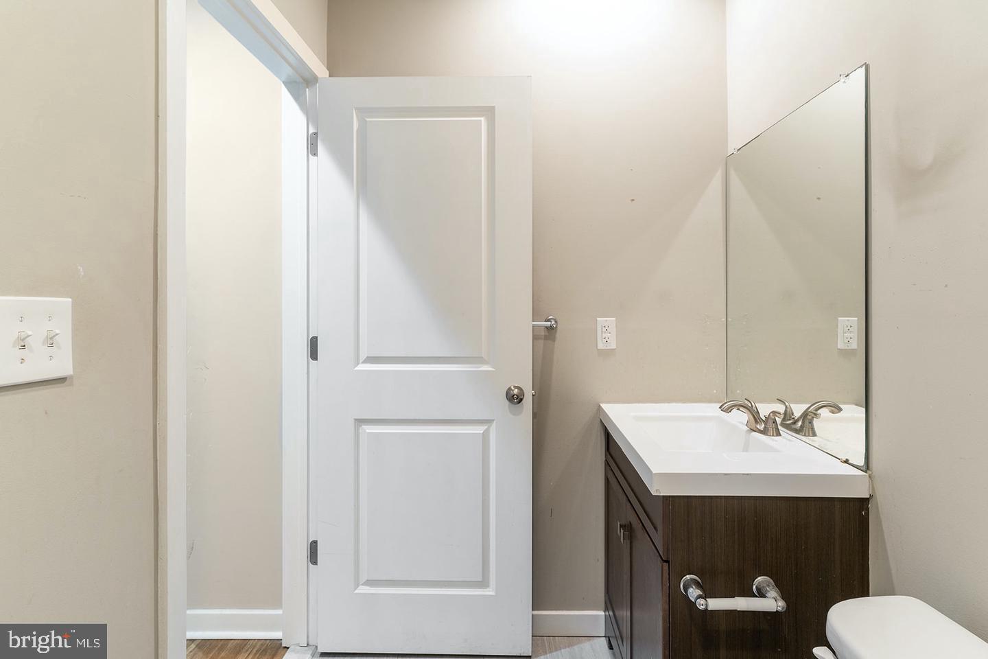 616 South 4th Street, Unit 2F Philadelphia, PA 19147 - Photo 13 of 21
