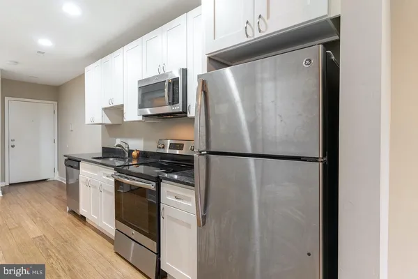 $1,600 | 616 South 4th Street, Unit 2F, Philadelphia, PA 19147