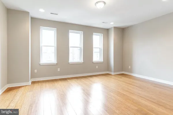 $1,600 | 616 South 4th Street, Unit 2F, Philadelphia, PA 19147