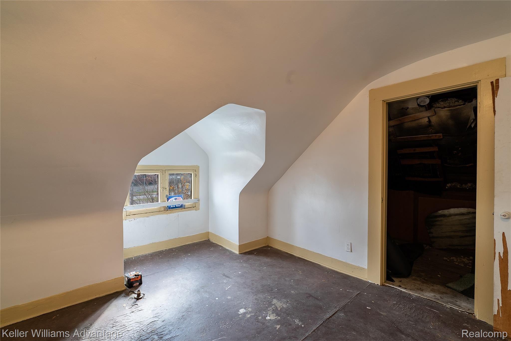 1117 Atkinson Street Detroit, MI 48202 - Photo 26 of 38 AtkinsonSt_1117_Bed D2.jpg