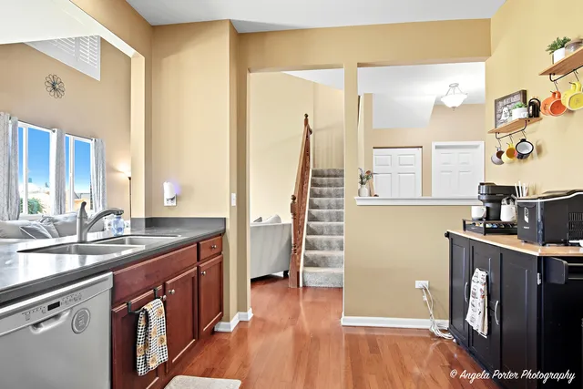 $265,000 | 507 Legend Lane, McHenry, IL 60050