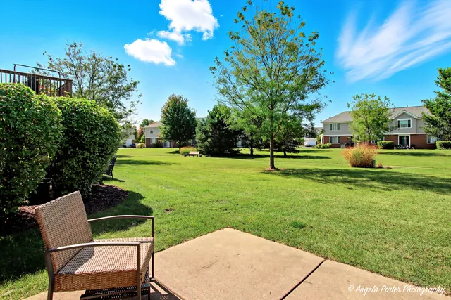 $265,000 | 507 Legend Lane, McHenry, IL 60050