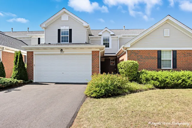$265,000 | 507 Legend Lane, McHenry, IL 60050