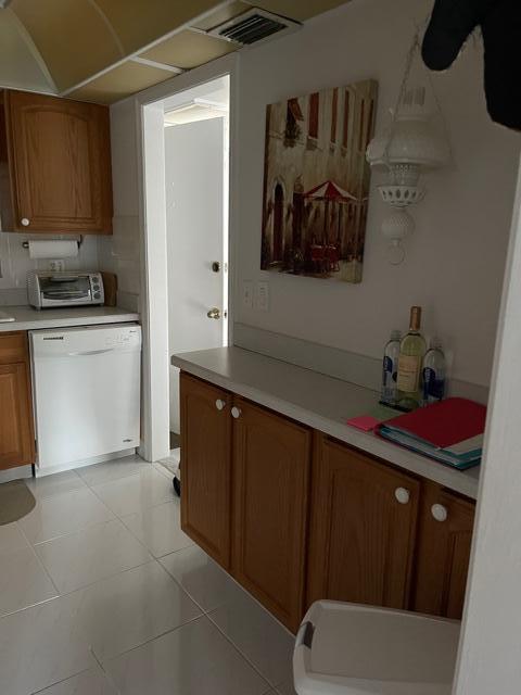 771 Jeffery Street, Unit 201 Boca Raton, FL 33487 - Photo 5 of 27 AGG11