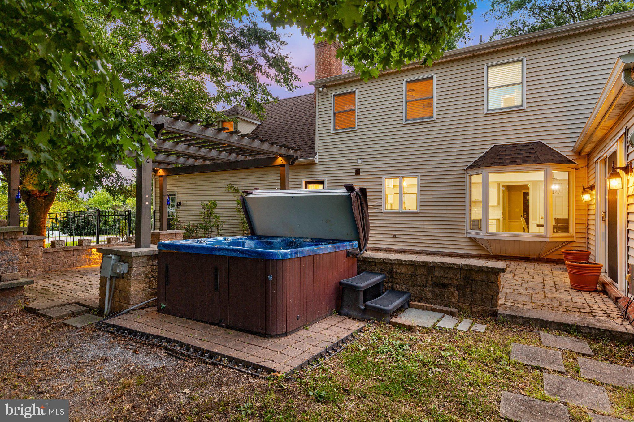 1575 Greenbriar Road York, PA 17404 - Photo 15 of 69
