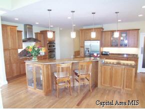4204 Foxhall Lane Springfield, IL 62711 - Photo 4 of 9