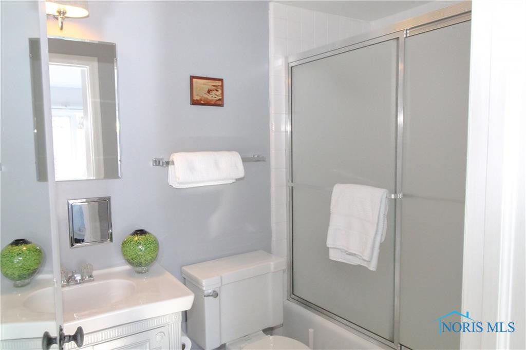 4500 Farmington Road Toledo, OH 43623 - Photo 10 of 30 Gallery Image 10