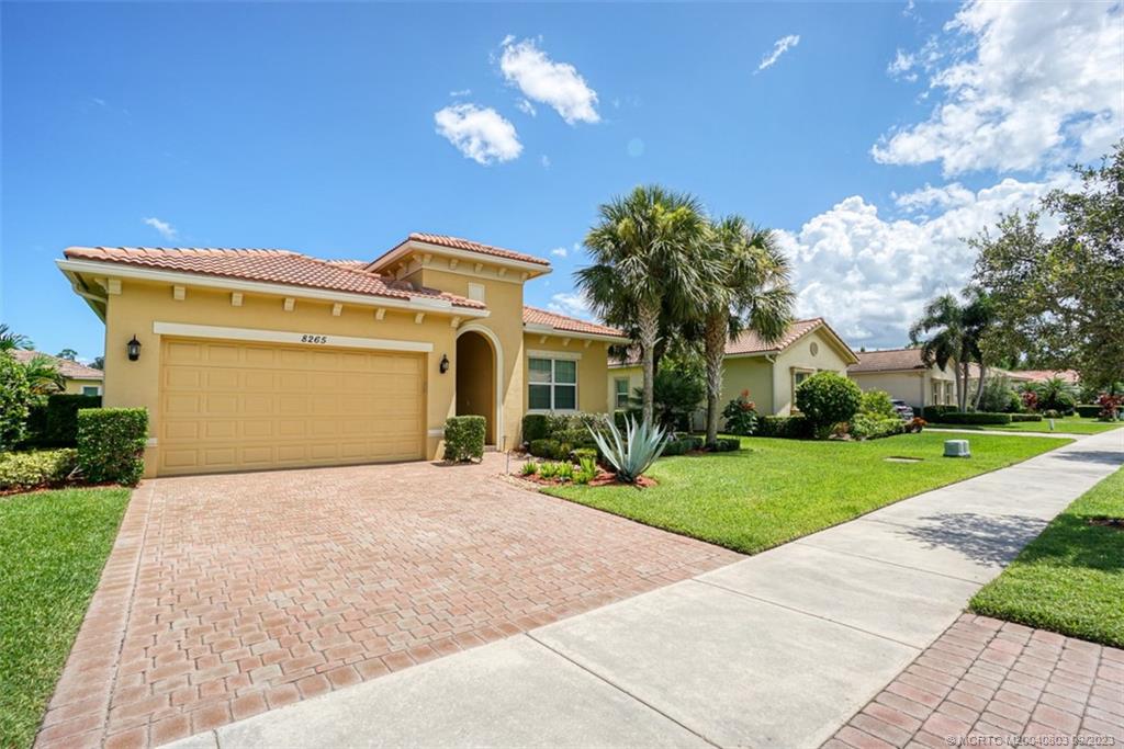 8265 Southwest Marin Drive Stuart, FL 34997 - Photo 3 of 40 Gallery Image 3