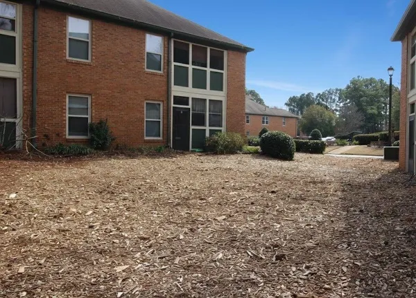 $274,900 | 403 Bedfort Dr., Duluth, GA 30096