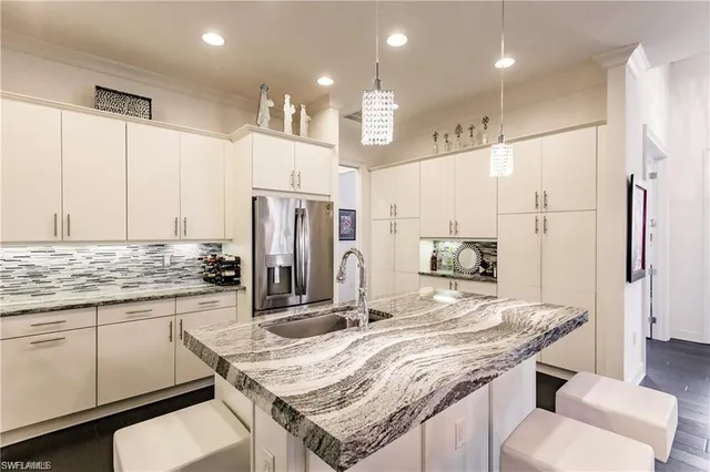 $9,500 | 7157 Dominica Drive, Naples, FL 34113