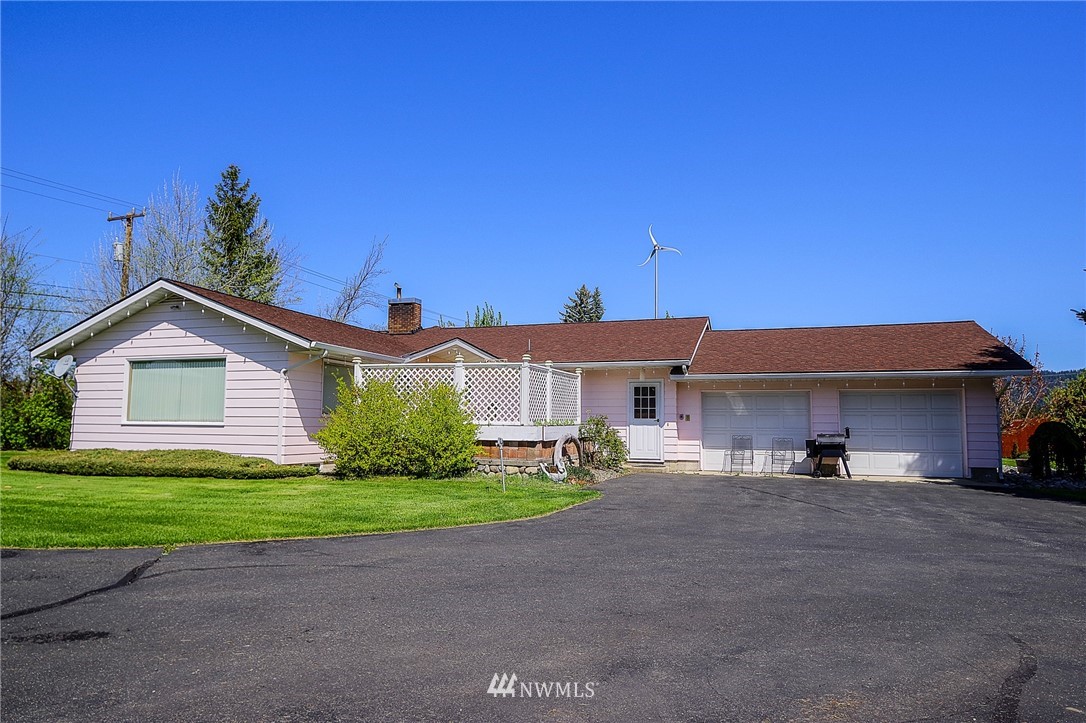 560 Upper Peoh Point Road Cle Elum, WA 98922 - Photo 1 of 36 Gallery Image 1