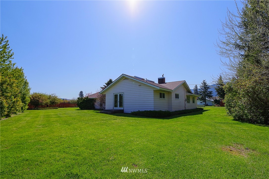560 Upper Peoh Point Road Cle Elum, WA 98922 - Photo 11 of 36 Gallery Image 11