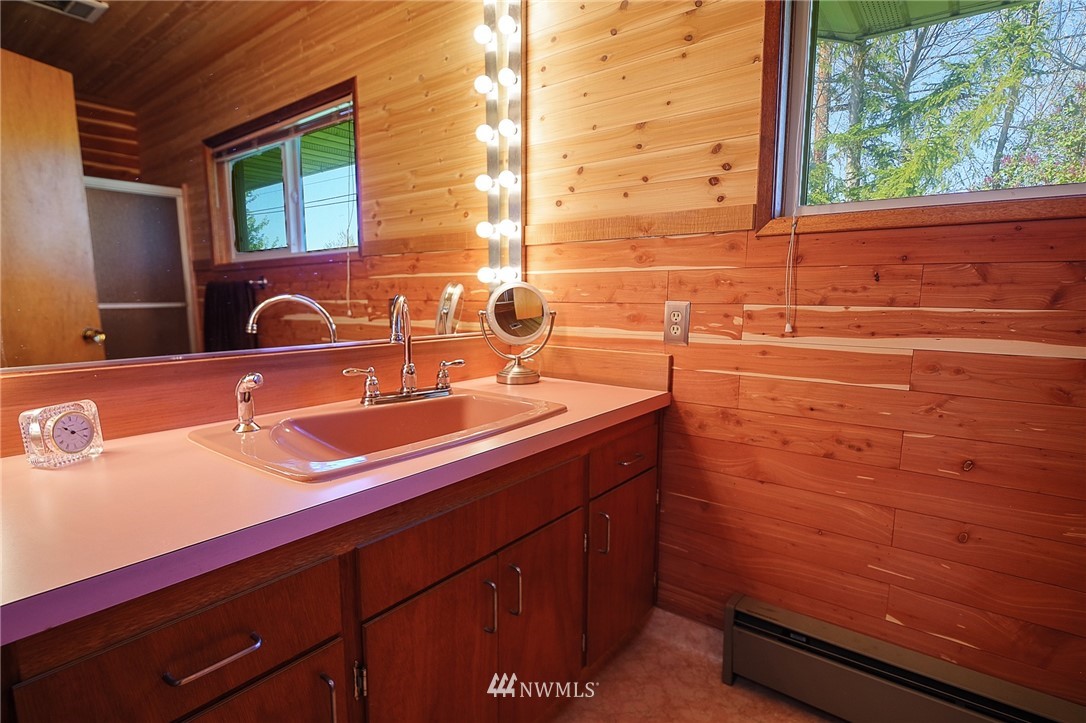 560 Upper Peoh Point Road Cle Elum, WA 98922 - Photo 19 of 36 Gallery Image 19