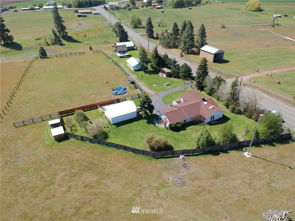 560 Upper Peoh Point Road Cle Elum, WA 98922 - Photo 9 of 36 Gallery Image 9