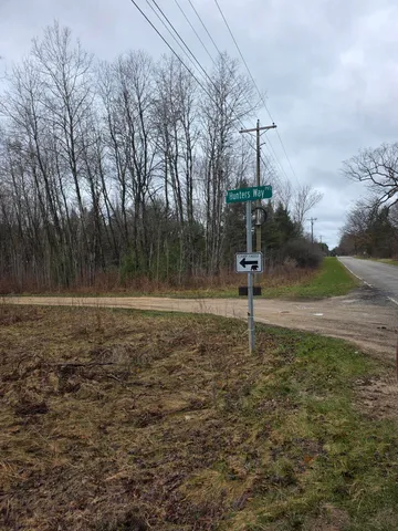 $84,900 | V/l North Hunters Way, White Cloud, MI 49349